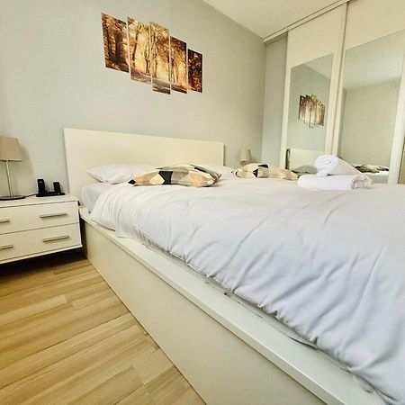 Beautiful Apartment Disneyland Saint-Thibault-des-Vignes Buitenkant foto